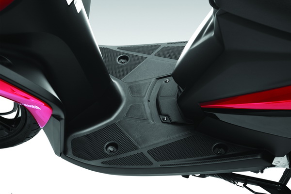 Yamaha công bố giá luvias fi 2015 - 5