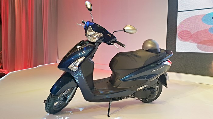 Giá xe Acruzo 2017  Xe máy Acruzo 125 hãng Yamaha mới nhất 2017
